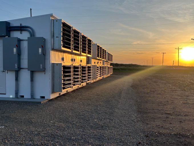 365Mining Iowa Facility - Modular Mining Containers